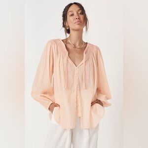 AMIRA SMOCK BLOUSE